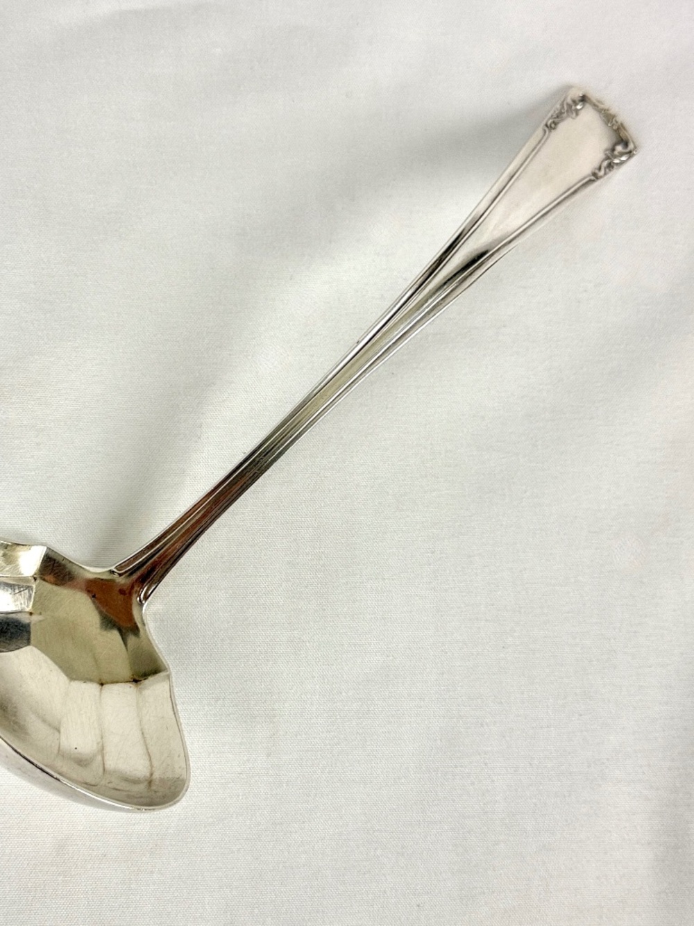 Vintage 1915 Lafayette Alvin Silverplate Gravy Ladle 7 1/8in Long Unique Bowl